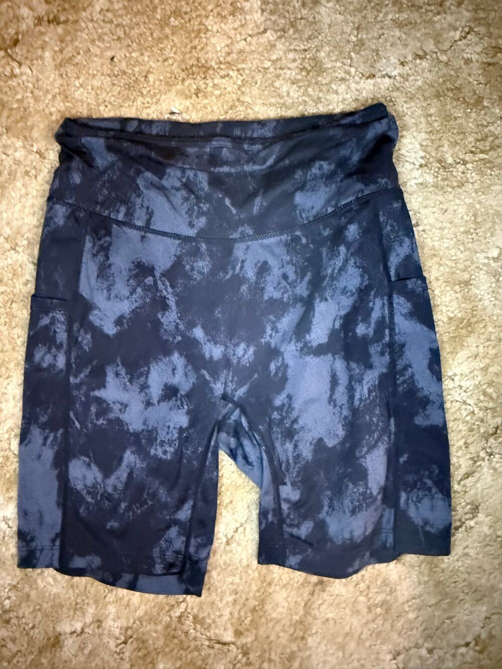BALEAF Women’s Bike Shorts Black Gray Print Pockets Size Small
